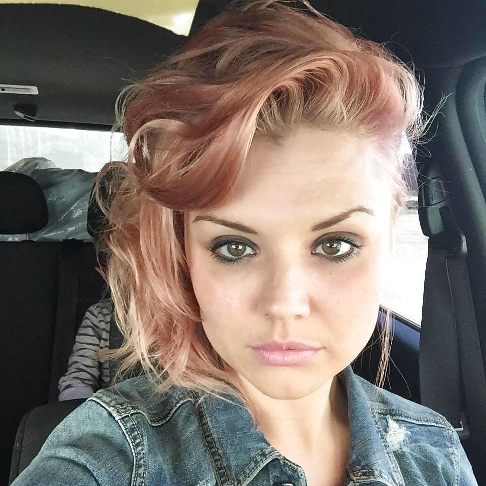 JeBitch66 uit Antwerpen,Belgie